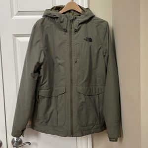 The North Face Men’s size Med Dryvent 2 in 1 winter parka with hood